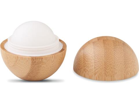 Lip balm in round bamboo case