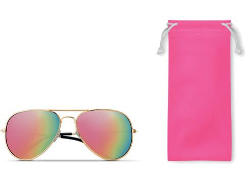 Sunglasses in microfiber pouch