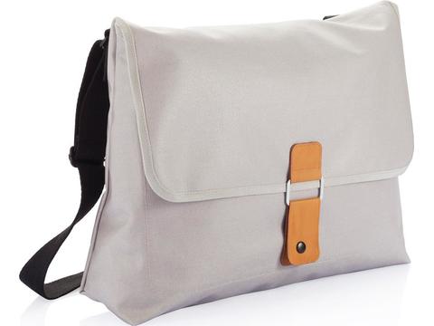 Pure messenger bag