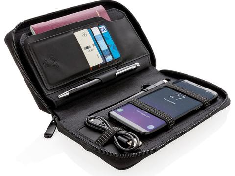 Swiss Peak modern travel wallet with wireless charging