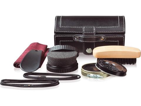 Essential shoe maintenance set