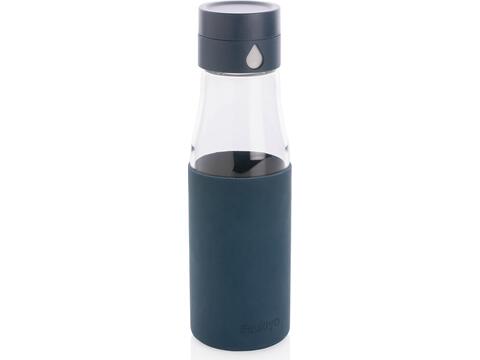 Ukiyo glass hydration tracking bottle with sleeve