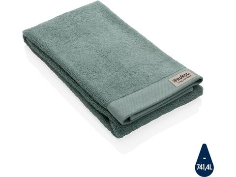 Ukiyo Sakura AWARE™ 500 gsm bath towel 50 x 100cm