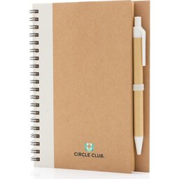 Kraft spiraal notitieboekje met pen-wit gepersonaliseerd