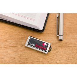 slide-usb-stick-496d.jpg