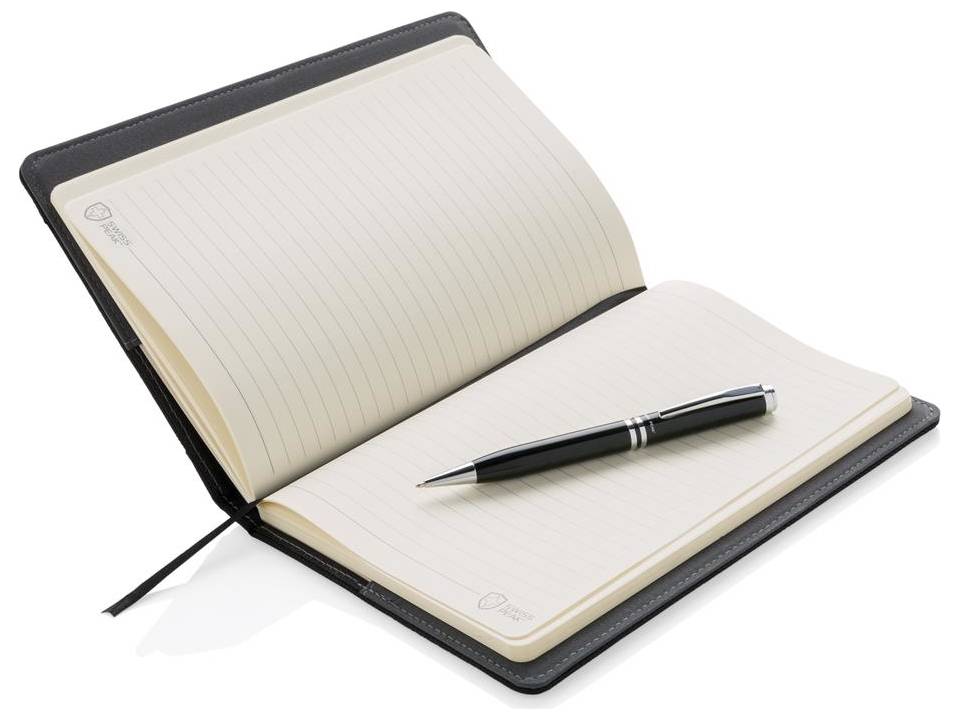 Swiss Peak refillable notebook and pen set - Office portfolio