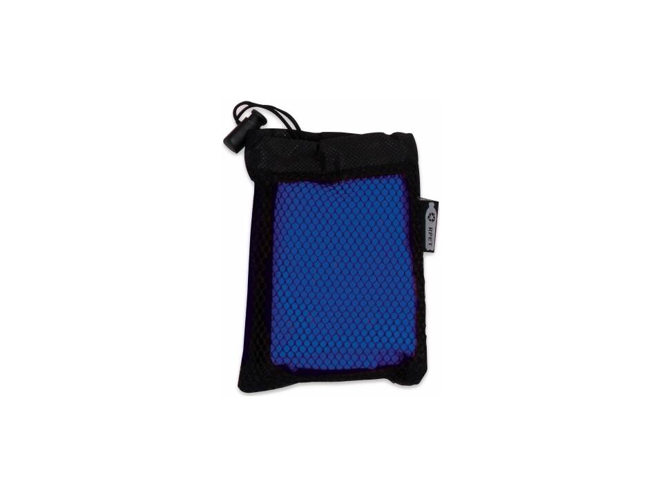 Serviette rafraichissante en R-PET  30X80cm