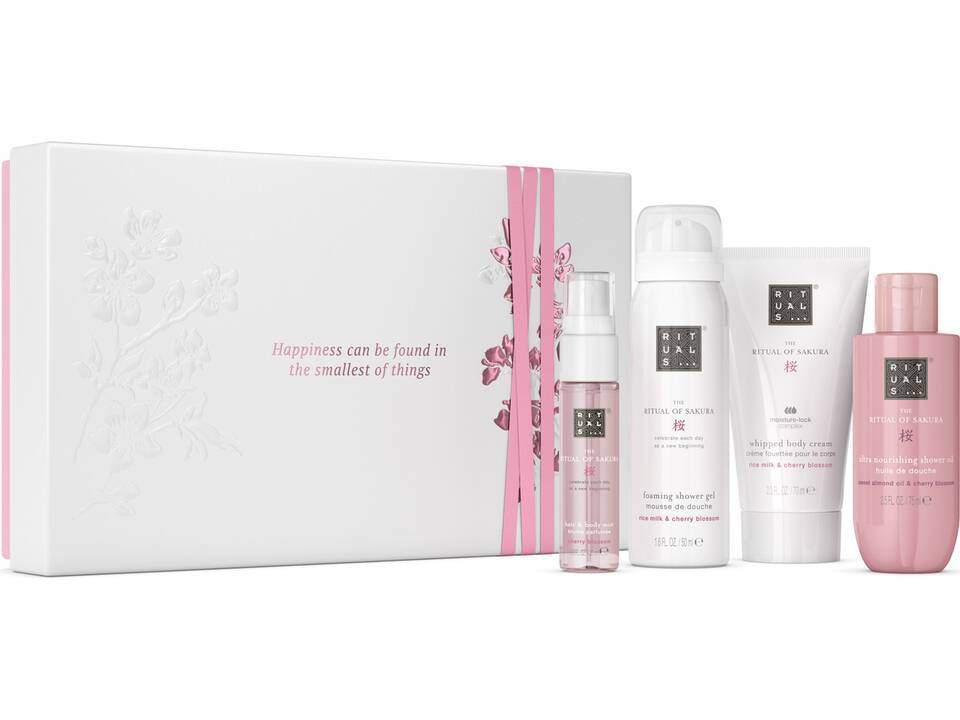 The Ritual of Sakura Renewing Treat