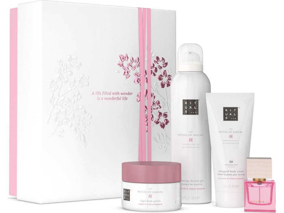 1120203-rituals-sakura-gift-set-m-pack-closed