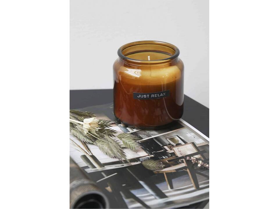 Bougie parfumée WELLmark Let' s Get Cozy de 650 g - parfum bois de cèdre 5