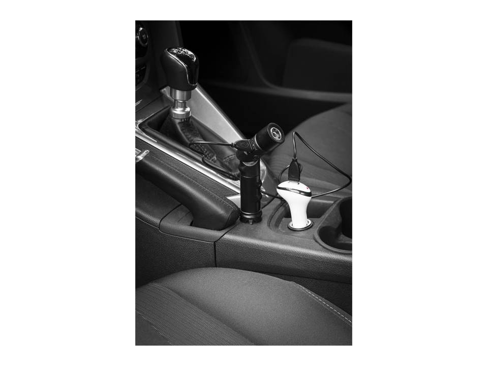 Batterie de secours voiture avec torche PB-1400 2