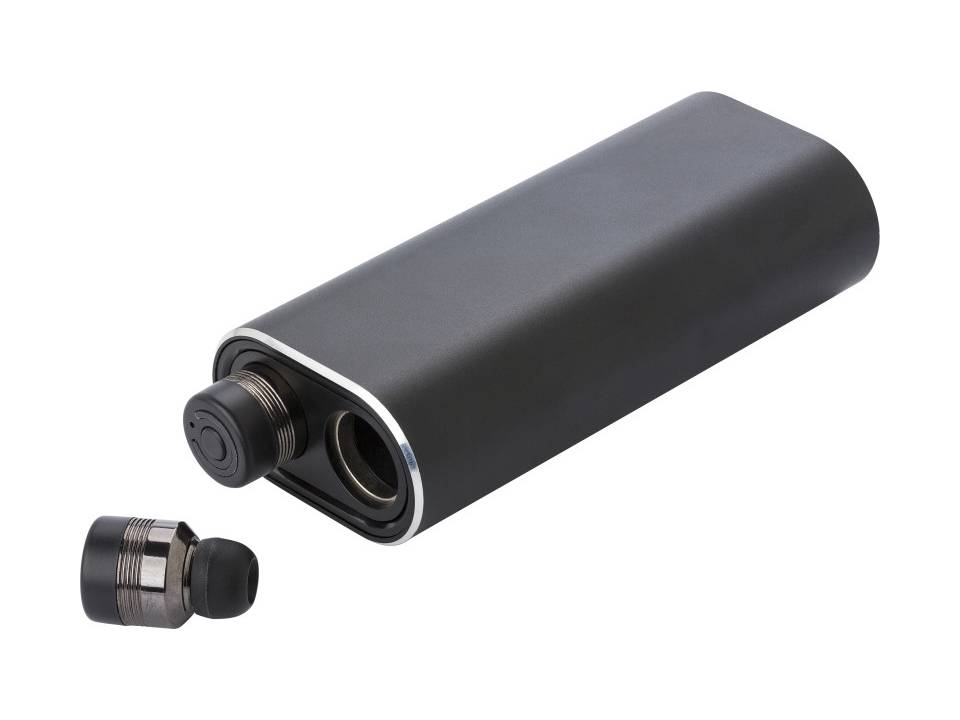 Power Bank muni d'oreillettes 1