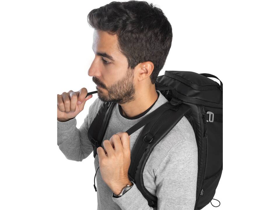 Sac à dos de randonnée avec revêtement imperméable 13