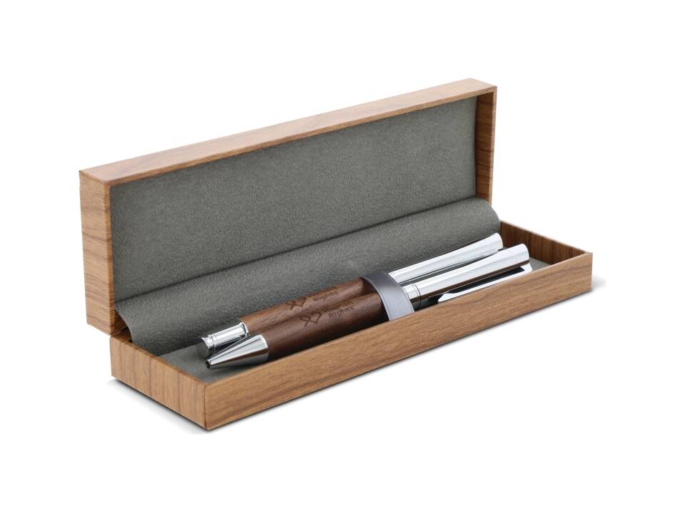 Ensemble stylo à bille et roller en métal bois de noyer dans une boîte cadeau 2