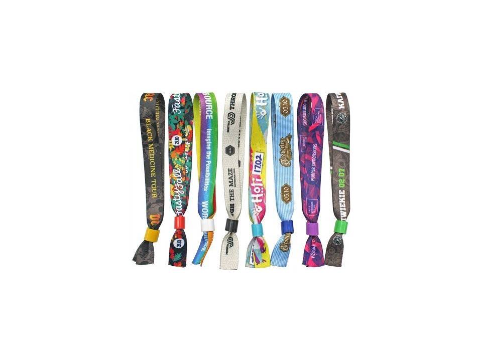 bedrukte-sublimatie-armbandjes-58e24975aa0c0-5910d1ae29519-5910d2c3cf525