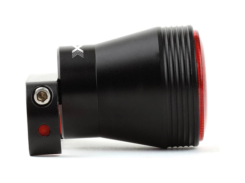 Éclairage arrière intelligent rechargeable 3