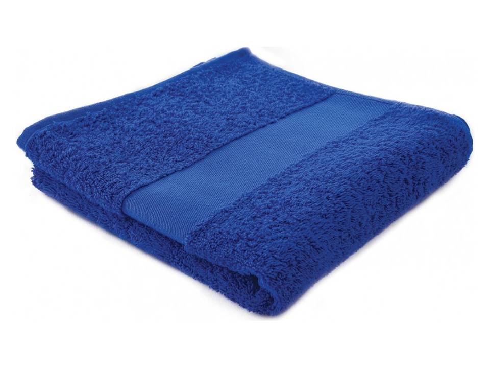 Sophie Muval First Class 8