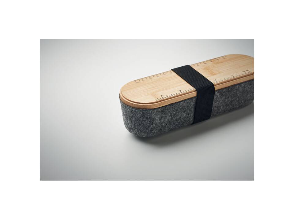 Trousse  en feutre RPET 4