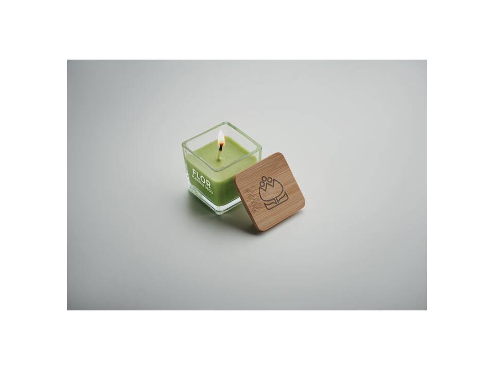 Bougie parfumée carrée 50gr 18