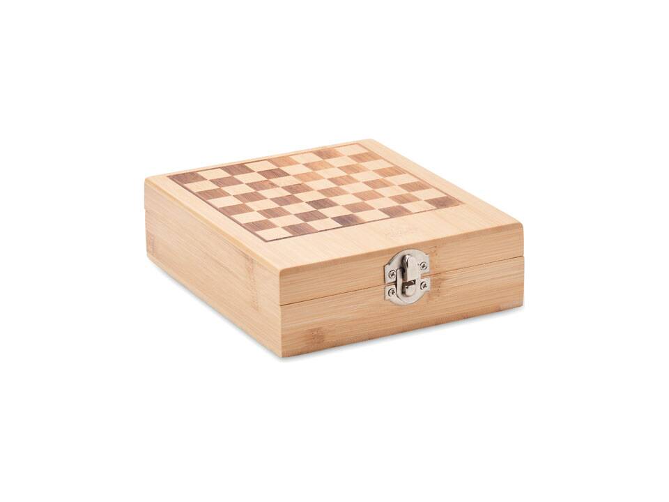 Set à vin et jeu d'échecs 6