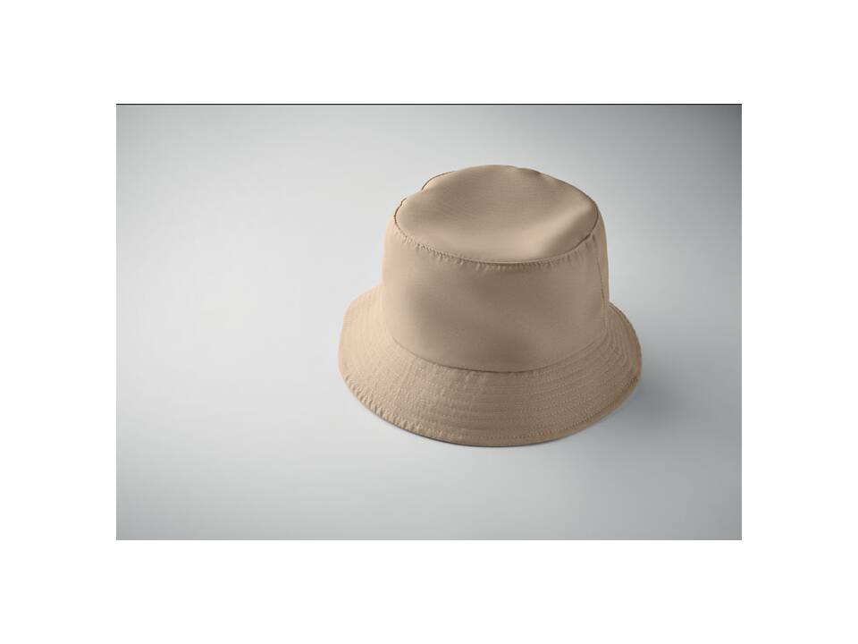 Bob en polyester 150 gr/m² 18