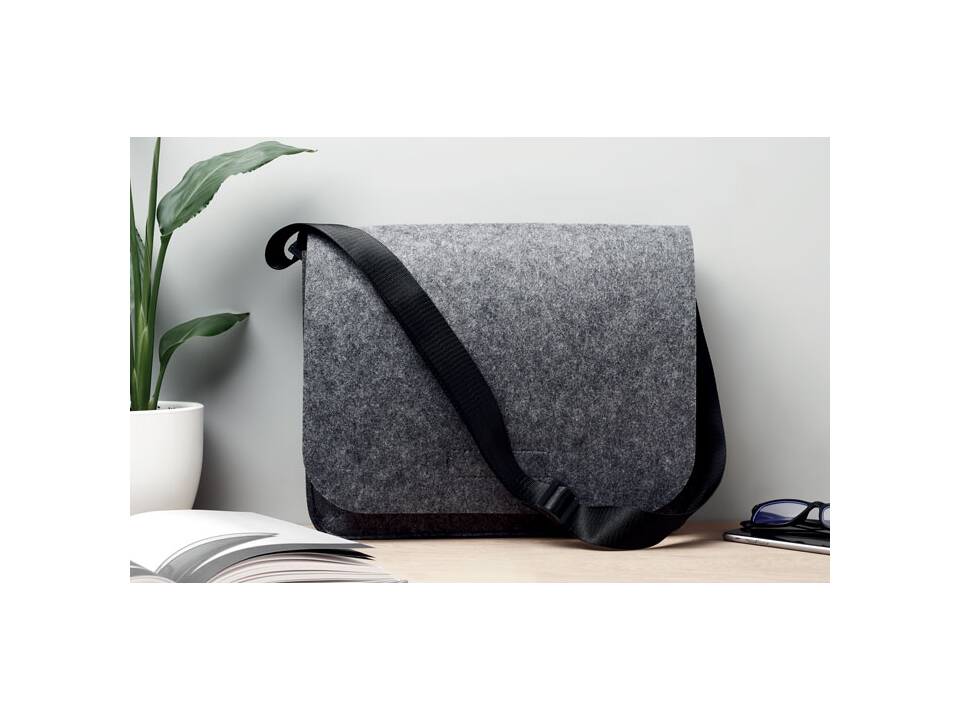 Sac messager ou sac d'ordinateur portable 4