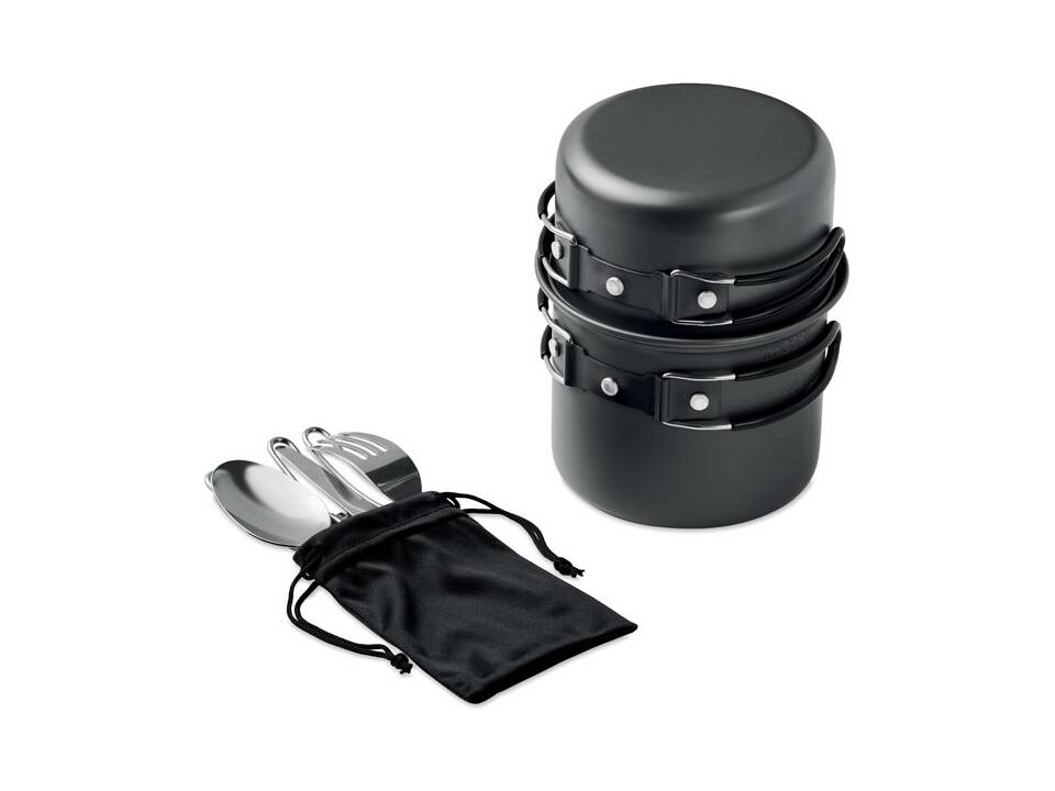 Set casseroles camping et couverts 1