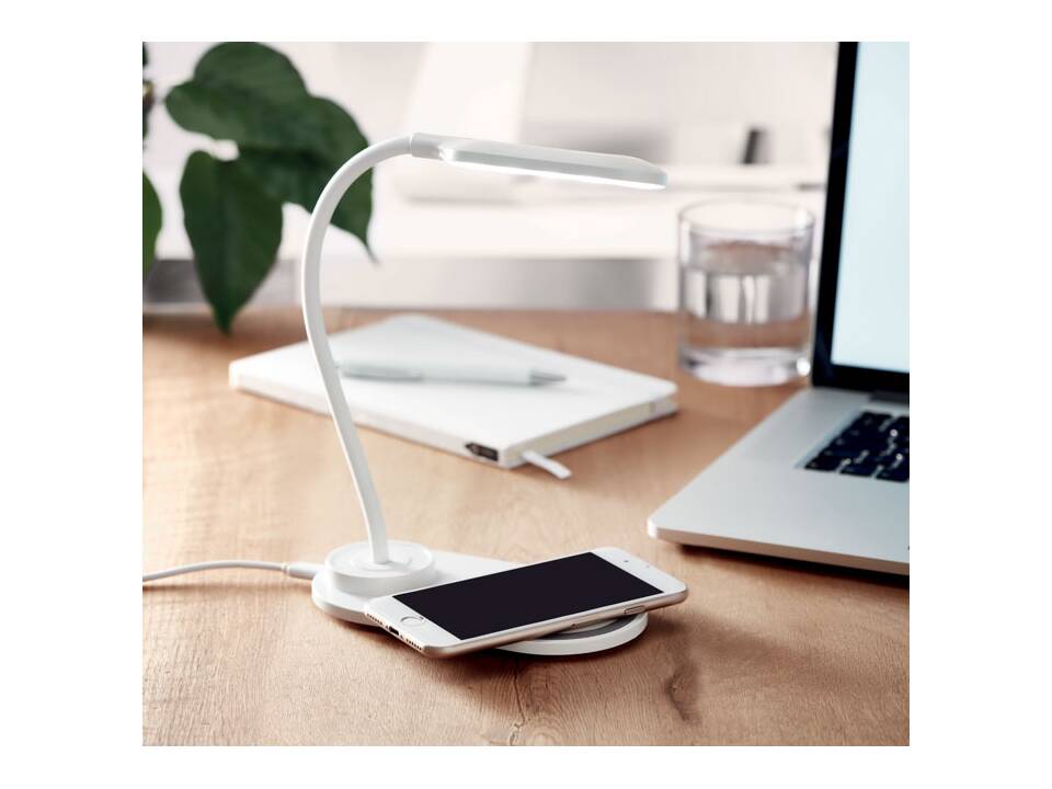 Lampe et chargeur de bureau 2