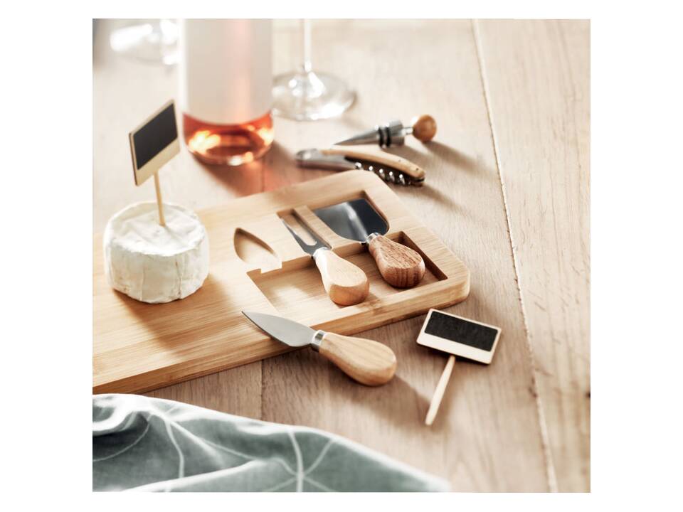 Plateau à fromage en bambou 7