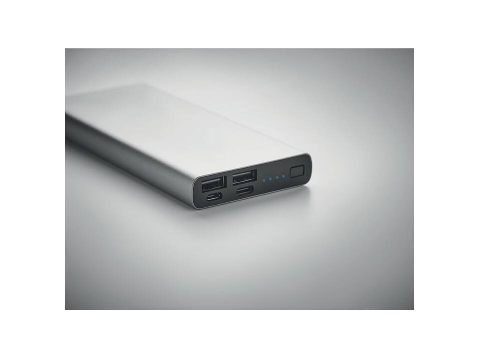 10000 mAh power bank 17