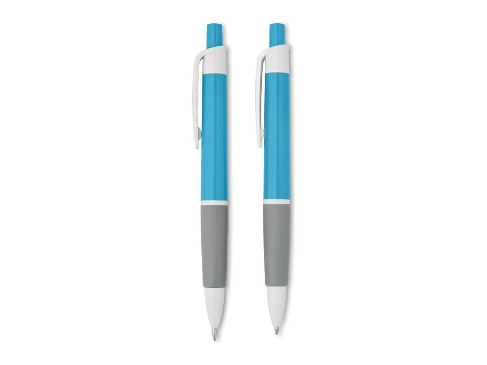 Set de stylos dans un tube 1