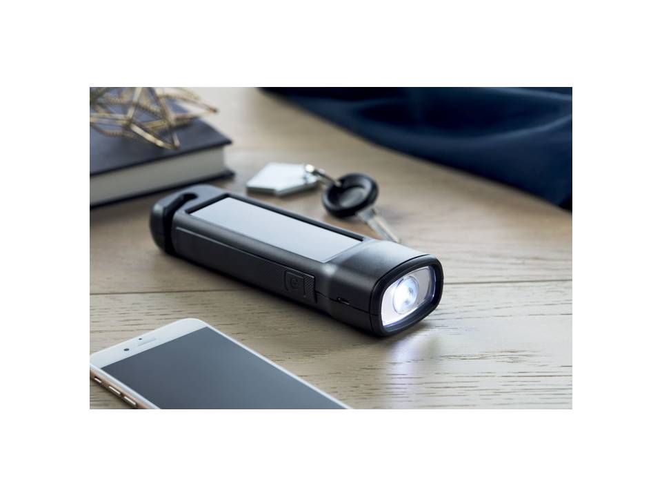 Marteau d'urgence 4400 mAh 1