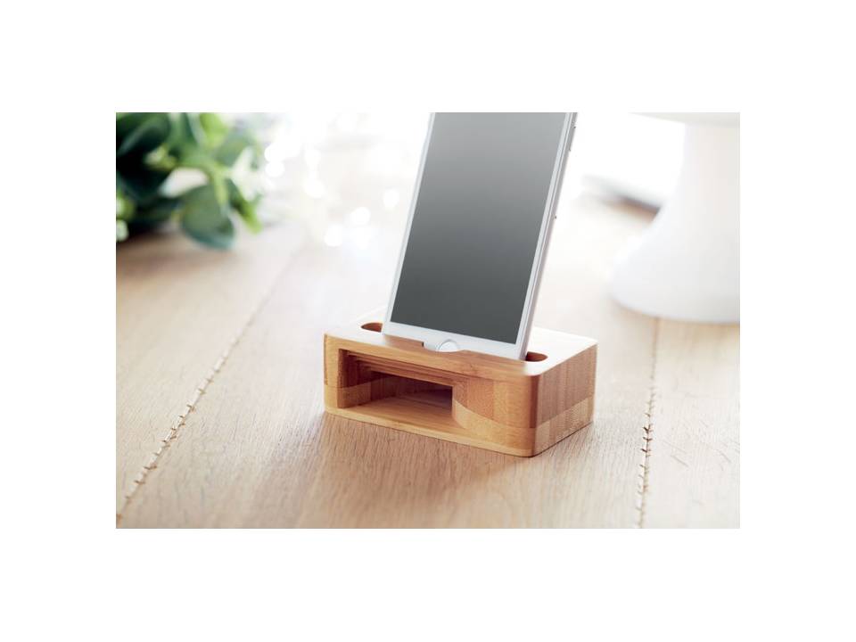 Support smartphone et amplificateur en bambou 1