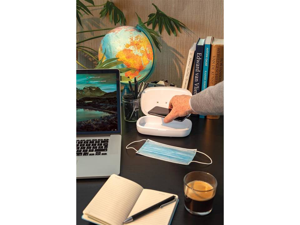 Boîte de stérilisation UV-C avec chargeur sans fil 5W 16