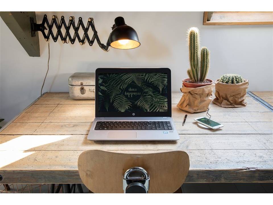 Chargeur à induction en aluminium 5