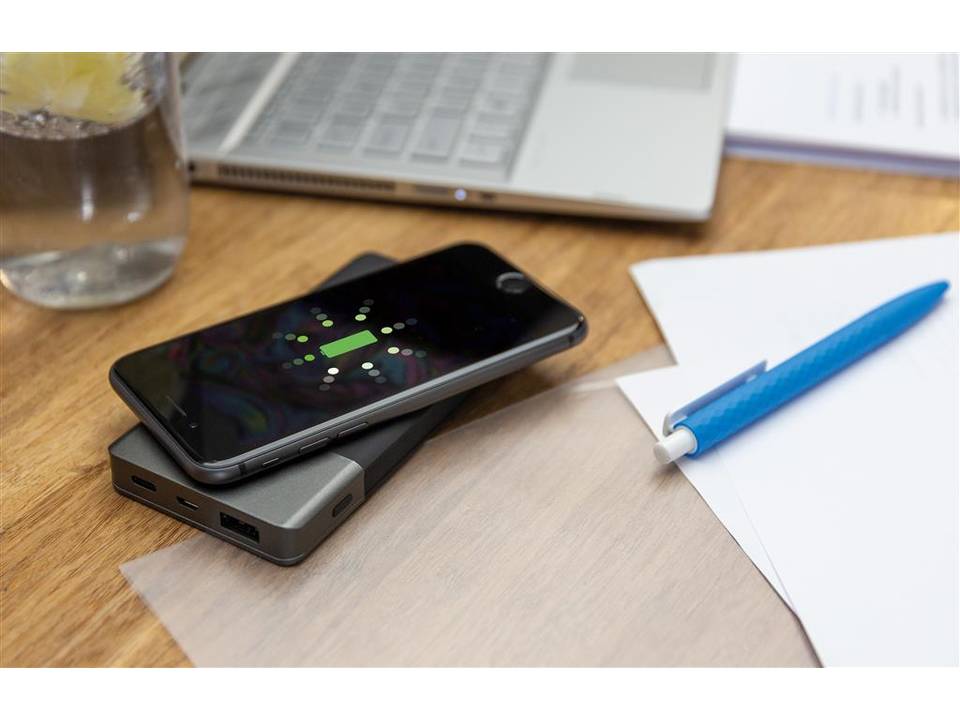 Powerbank 5000 mAh et induction 5W finition gomme 10