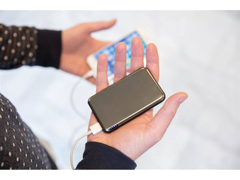 Batterie de secours de poche 5000 mAh 8