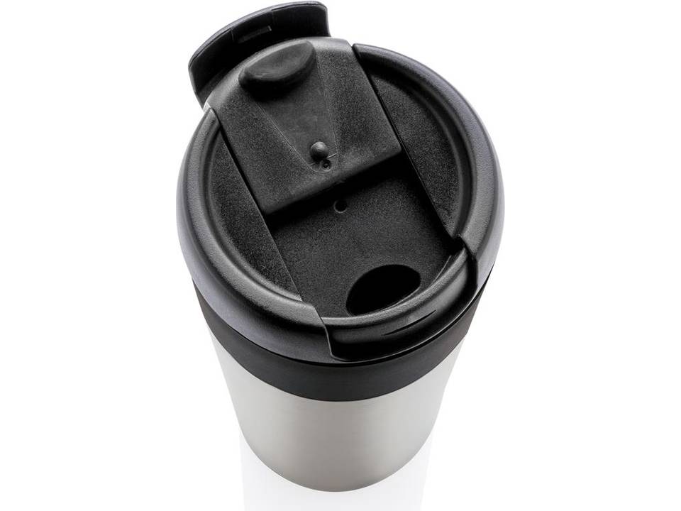 Mug avec bouchon à clapet 14