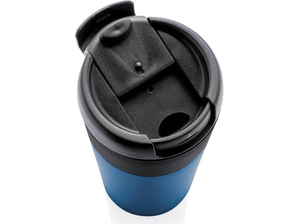 Mug avec bouchon à clapet 2