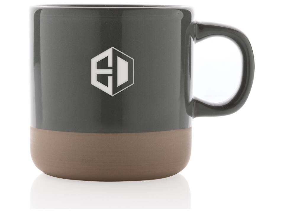 Tasse en céramique émaillée 12