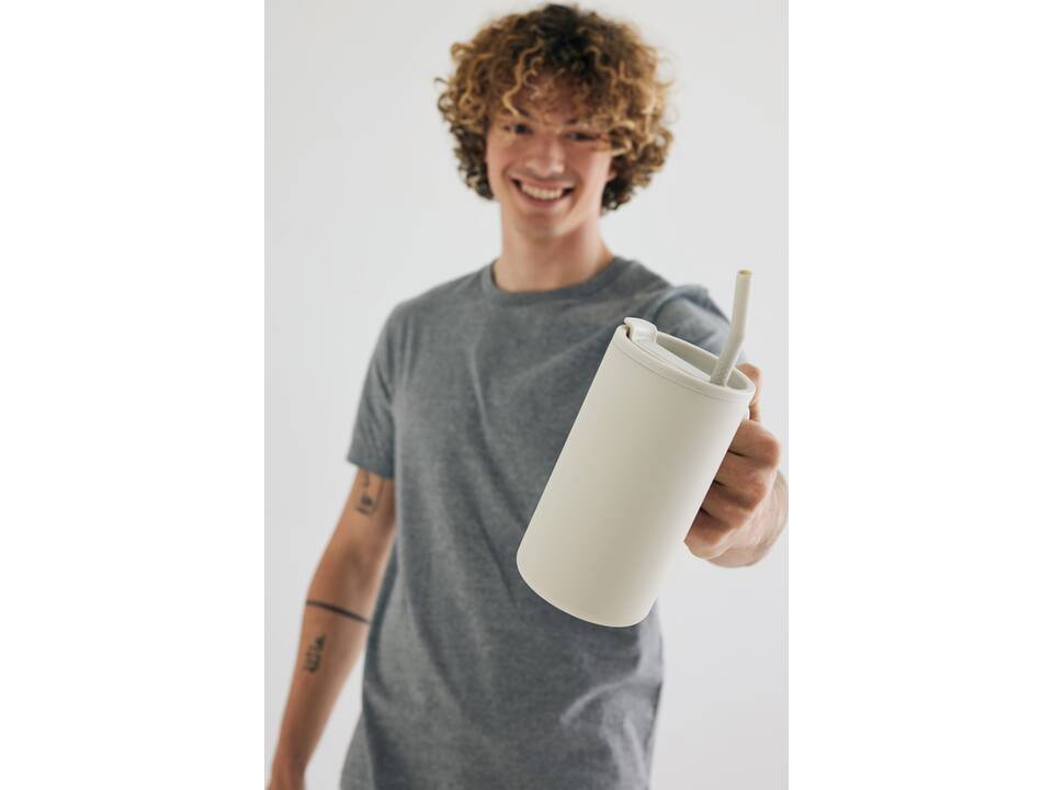 Mug Cube 800ml en acier recyclé certifiée RCS 61