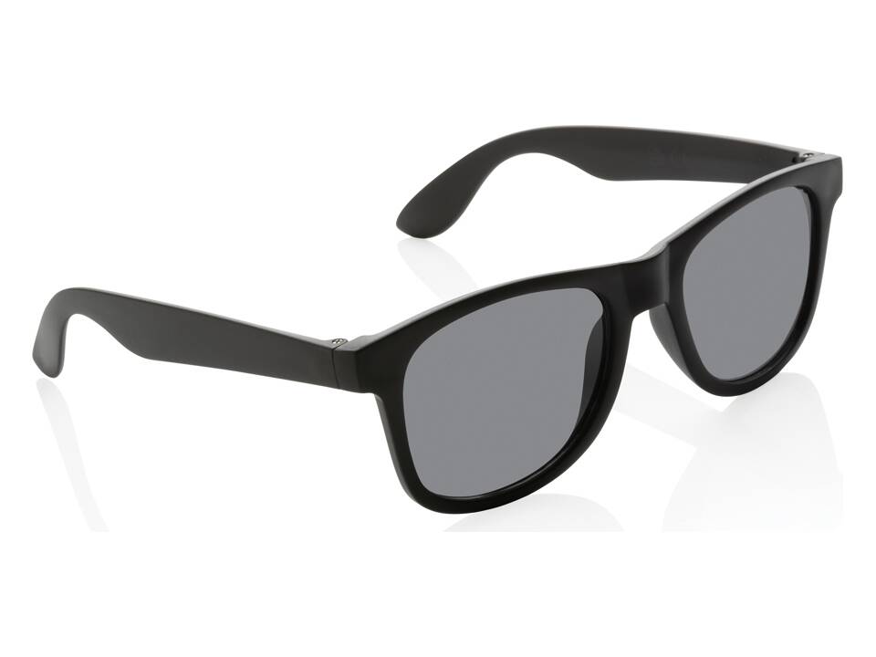 Lunettes de soleil en plastique PP recyclé GRS 12