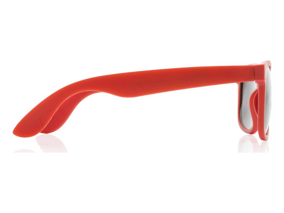 Lunettes de soleil en plastique PP recyclé GRS 18