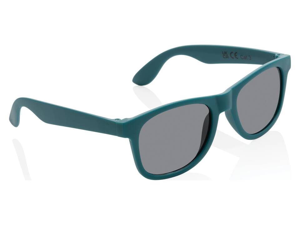 Lunettes de soleil en plastique PP recyclé GRS 32