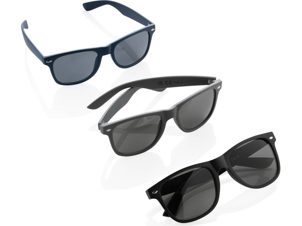 Lunettes de soleil en plastique recyclé GRS 15