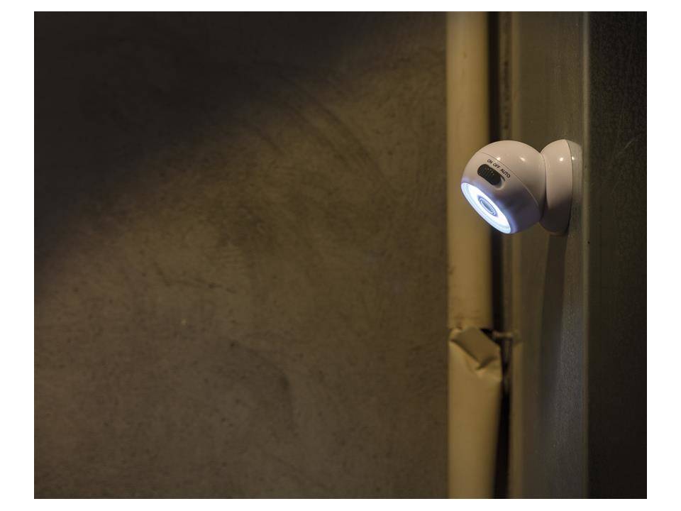 Lampe COB 360 avec détecteur de mouvement 11