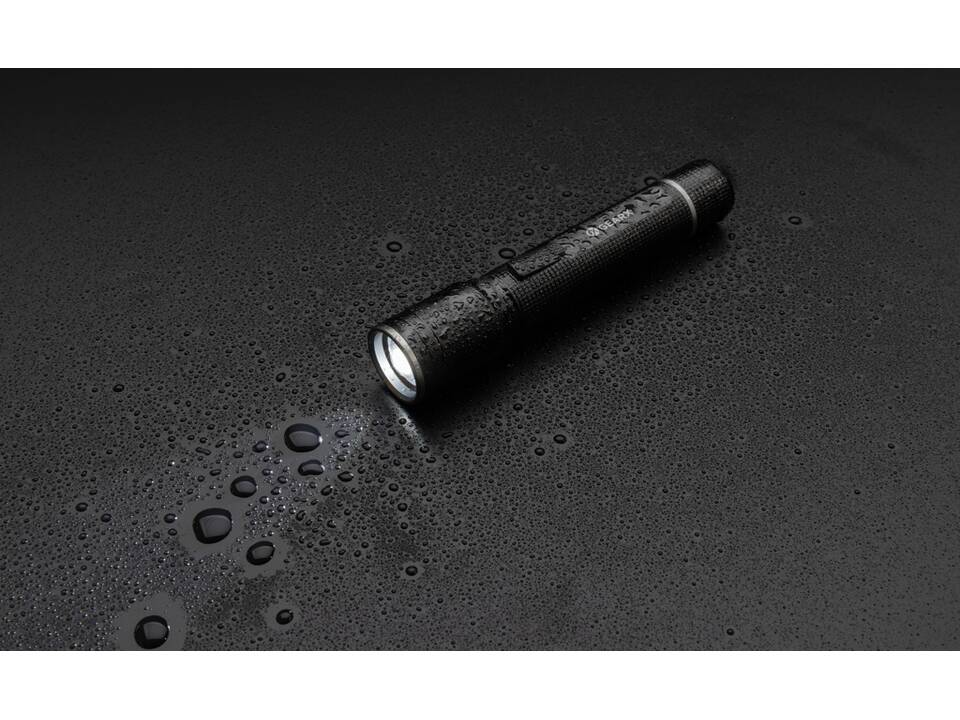 Lampe torche 3W rechargeable par USB en alu RCS Gear X 6