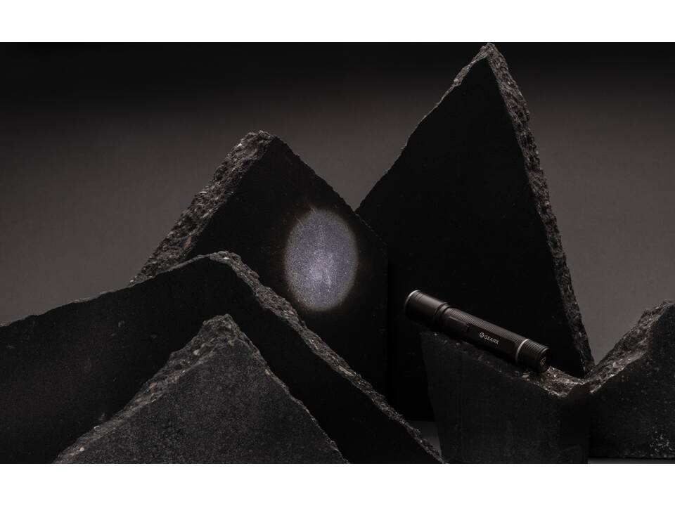 Lampe torche 3W rechargeable par USB en alu RCS Gear X 10