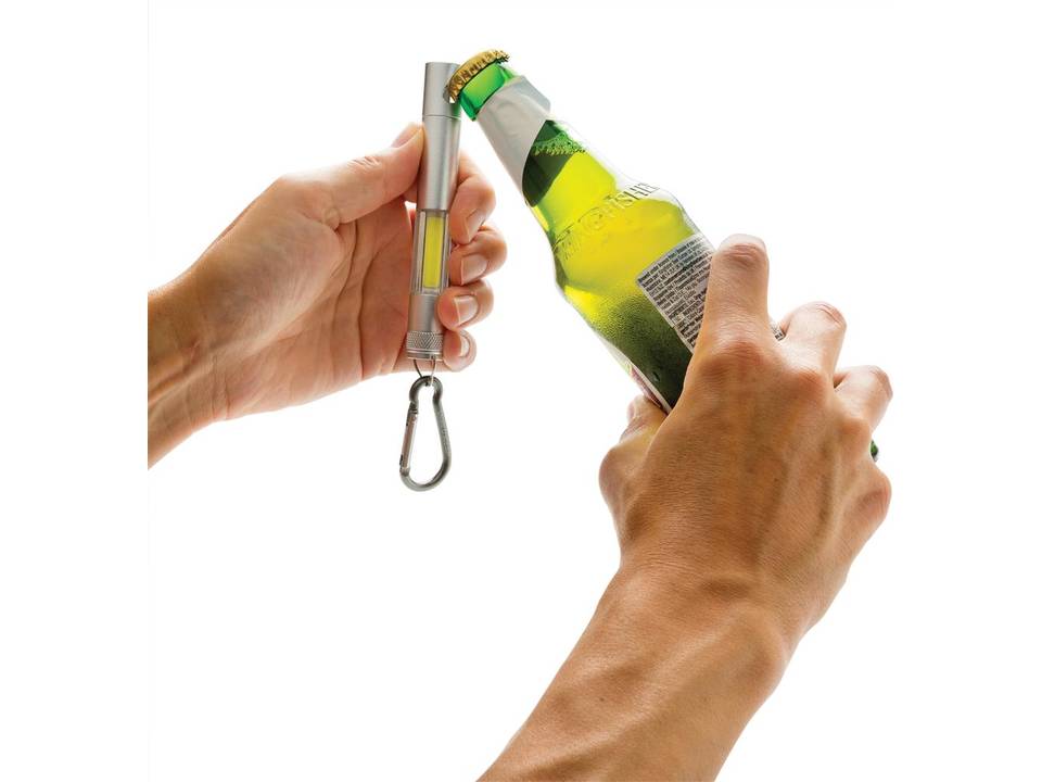 Lampe torche COB avec décapsuleur 8