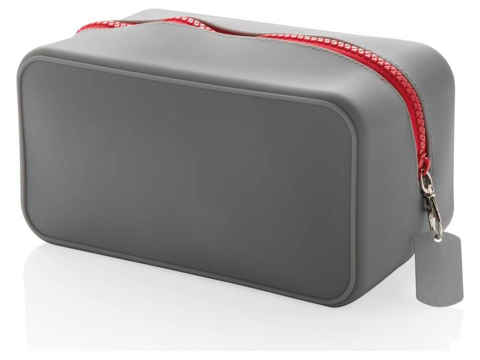 Trousse de toilette 14